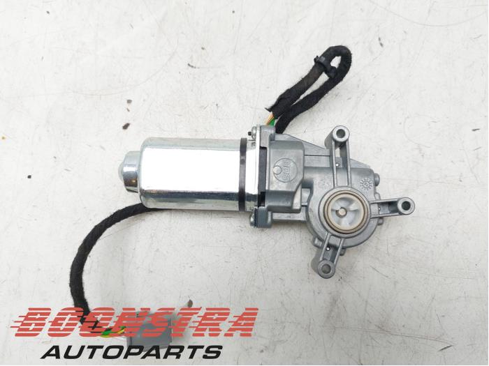Sunroof motor Volvo V40 1.5 T3 16V Geartronic - 31298356