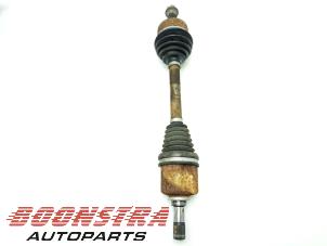 Used Front drive shaft, left Mercedes Vito (447.6) 1.6 111 CDI 16V Price € 193,54 Inclusive VAT offered by Boonstra Autoparts