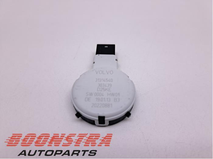 Begagnade Regnsensor Volvo V60 I (FW/GW) 2.4 D6 20V Plug-in Hybrid AWD Pris € 24,95 Marginaltabell erbjuds av Boonstra Autoparts