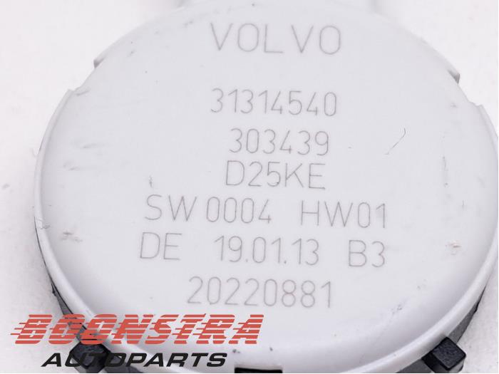 Sensor de lluvia de un Volvo V60 I (FW/GW) 2.4 D6 20V Plug-in Hybrid AWD 2013