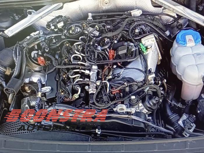 Engine Audi A4 Avant 2.0 TDI 16V - 04L100091CX DETA