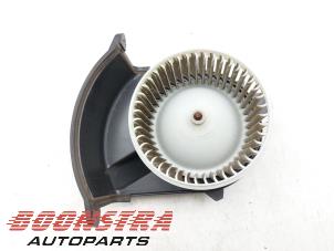 Used Heating and ventilation fan motor Renault Kangoo Express (FW) 1.5 dCi 110 Price € 36,24 Inclusive VAT offered by Boonstra Autoparts
