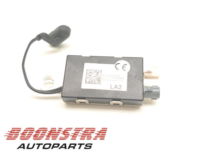 Używane Wzmacniacz anteny Tesla Model X 100D Cena € 34,95 Procedura marży oferowane przez Boonstra Autoparts