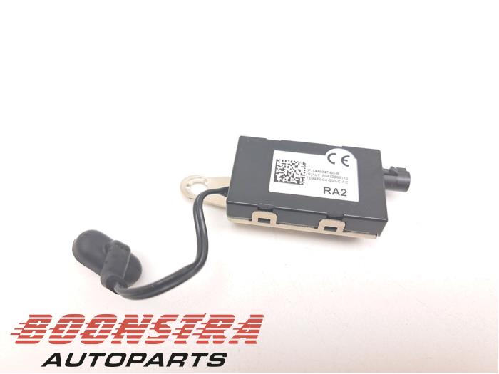 Używane Wzmacniacz anteny Tesla Model X 100D Cena € 34,95 Procedura marży oferowane przez Boonstra Autoparts