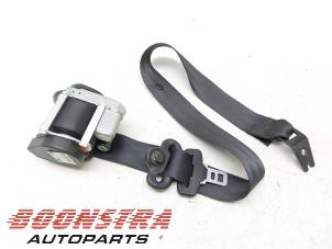 Used Rear seatbelt, right Volvo V60 I (FW/GW) 2.0 D3 20V Price € 37,95 Margin scheme offered by Boonstra Autoparts