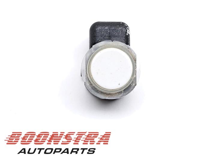 Usados Sensor PDC Landrover Range Rover Evoque (LVJ/LVS) 2.2 SD4 16V Precio € 24,95 Norma de margen ofrecido por Boonstra Autoparts