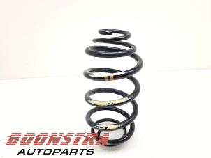 Used Rear coil spring Mercedes Vito (447.6) 1.6 111 CDI 16V Price € 30,19 Inclusive VAT offered by Boonstra Autoparts