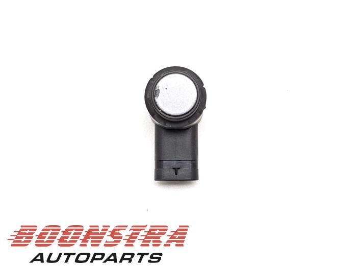 Usados Sensor PDC Volkswagen Jetta IV (162/16A) 1.4 TSI Hybrid 16V Precio € 24,95 Norma de margen ofrecido por Boonstra Autoparts