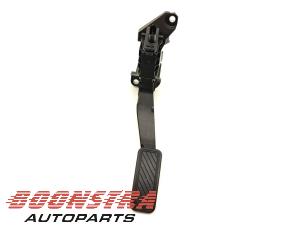Used Accelerator pedal Ford Fiesta 7 1.1 Ti-VCT 12V 85 Price € 24,95 Margin scheme offered by Boonstra Autoparts