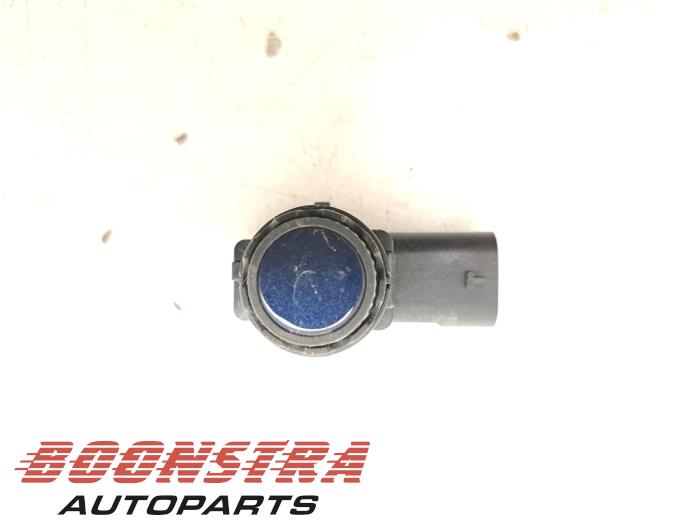 Usados Sensor PDC BMW 5 serie Touring (G31) 530e xDrive 2.0 Turbo 16V Precio € 39,95 Norma de margen ofrecido por Boonstra Autoparts