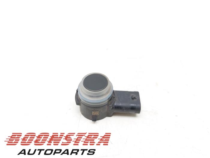 Usados Sensor PDC Mercedes Vito (447.6) 1.6 111 CDI 16V Precio € 30,19 IVA incluido ofrecido por Boonstra Autoparts
