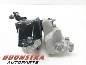 Used Gearbox mount Hyundai Tucson (TL) 1.6 GDi 16V 2WD Price € 48,95 Margin scheme offered by Boonstra Autoparts