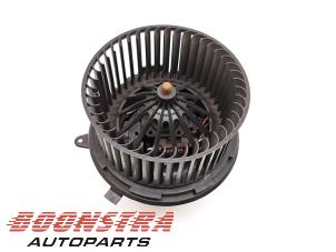 Usados Motor de ventilador de calefactor Citroen DS3 (SA) 1.6 e-HDi Precio € 24,95 Norma de margen ofrecido por Boonstra Autoparts