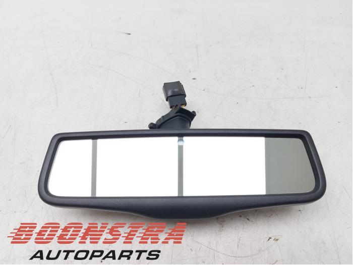 Używane Lusterko wewnetrzne Fiat Freemont 2.0 MultiJet 170 16V Cena € 98,95 Procedura marży oferowane przez Boonstra Autoparts