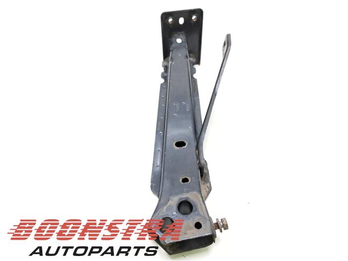 Chassis bar, front from a Fiat 500 (312) 1.2 69 2016
