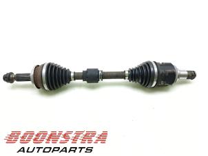 Used Front drive shaft, left Lexus CT 200h 1.8 16V Price € 49,95 Margin scheme offered by Boonstra Autoparts
