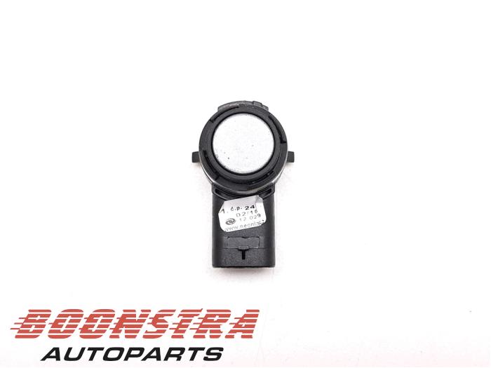 Begagnade Parkeringssensor Volkswagen Golf VII Variant (AUVV) 1.5 TSI Evo BMT 16V Pris € 24,95 Marginaltabell erbjuds av Boonstra Autoparts