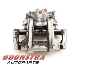 Used Front brake calliper, right BMW 2 serie (F22) 218i 1.5 TwinPower Turbo 12V Price € 24,95 Margin scheme offered by Boonstra Autoparts