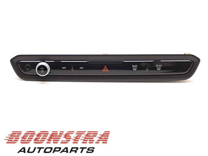 Używane Przelacznik BMW 3 serie Touring (G21) 318i 2.0 TwinPower Turbo 16V Cena € 69,95 Procedura marży oferowane przez Boonstra Autoparts