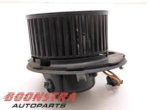Used Heating and ventilation fan motor Volkswagen Passat Variant (365) 2.0 TDI 16V 140 Price € 24,95 Margin scheme offered by Boonstra Autoparts