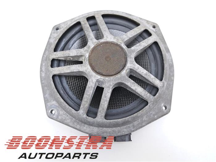Używane Glosnik Ferrari 458 Spider 4.5 V8 32V DCT Cena € 74,95 Procedura marży oferowane przez Boonstra Autoparts