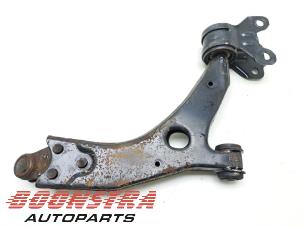 Used Front wishbone, left Ford C-Max (DXA) 1.5 Ti-VCT EcoBoost 150 16V Price € 29,95 Margin scheme offered by Boonstra Autoparts