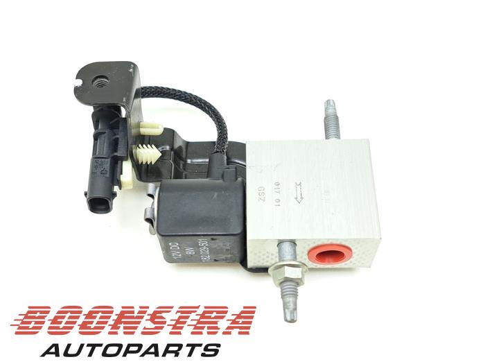 Begagnade Trycksensor, luftkonditionering Jaguar I-Pace EV400 AWD Pris € 99,95 Marginaltabell erbjuds av Boonstra Autoparts