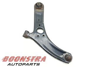 Used Front wishbone, left Kia Rio III (UB) 1.1 CRDi VGT 12V Price € 34,95 Margin scheme offered by Boonstra Autoparts