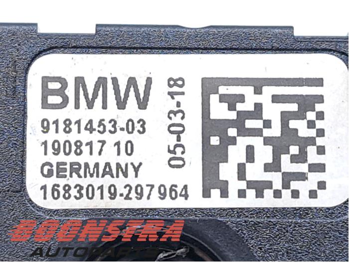 Antenna Amplifier from a BMW 1 serie (F20) M140i 3.0 24V 2018