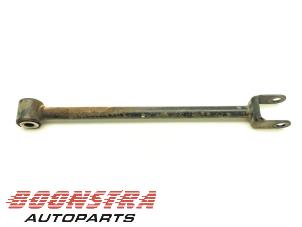 Used Rear wishbone, right Dacia Duster (HS) 1.5 dCi 4x4 Price € 24,95 Margin scheme offered by Boonstra Autoparts