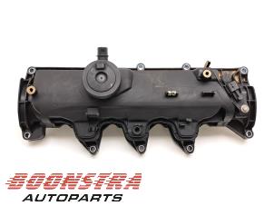 Used Rocker cover Dacia Duster (HS) 1.5 dCi 4x4 Price € 24,95 Margin scheme offered by Boonstra Autoparts