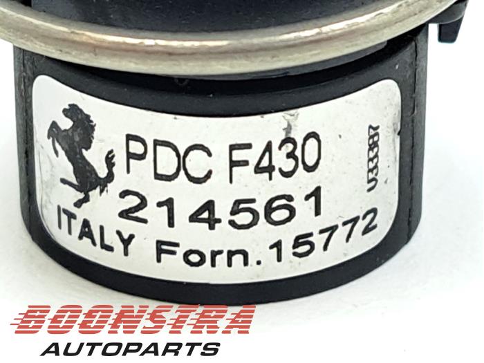 Sensor PDC de un Ferrari 599 Fiorano 6.0 V12 48V GTB 2009