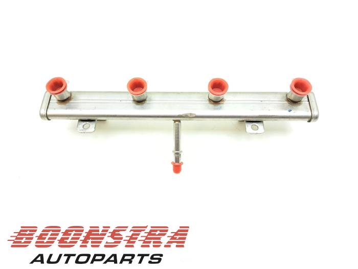 Usagé Système d'injection Fiat 500X (334) 1.4 Multi Air 16V Prix € 108,95 Règlement à la marge proposé par Boonstra Autoparts