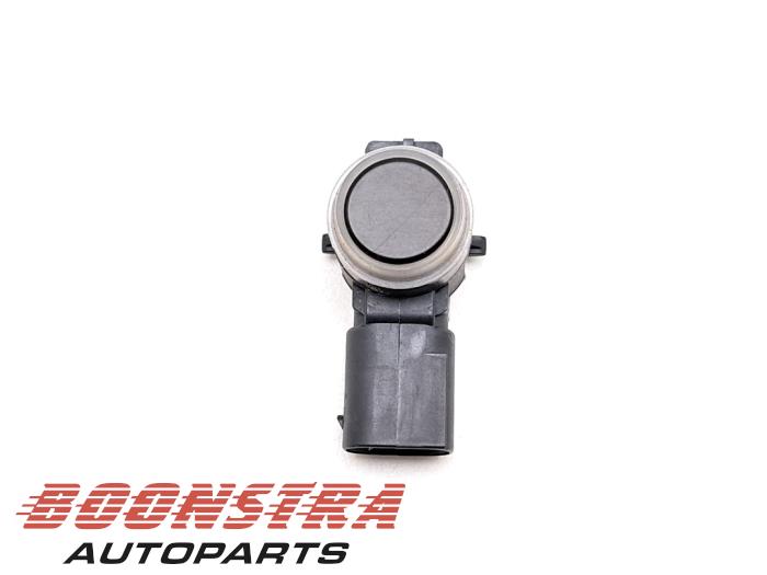 Begagnade Parkeringssensor Peugeot 2008 (CU) 1.2 12V e-THP PureTech 110 Pris € 24,95 Marginaltabell erbjuds av Boonstra Autoparts