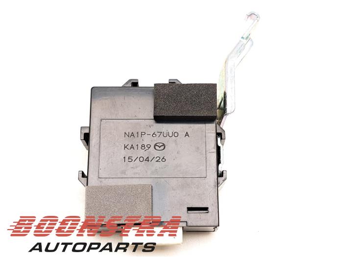 Usados Módulo PDC Mazda MX-5 (ND) 1.5 Skyactiv G-131 16V Precio € 49,95 Norma de margen ofrecido por Boonstra Autoparts