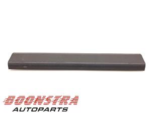 Used Sill, left BMW 5 serie Touring (G31) 530e xDrive 2.0 Turbo 16V Price € 24,95 Margin scheme offered by Boonstra Autoparts