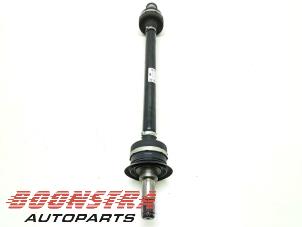 Used Drive shaft, rear left BMW 5 serie Touring (G31) 530e xDrive 2.0 Turbo 16V Price € 334,95 Margin scheme offered by Boonstra Autoparts