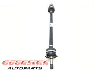Used Drive shaft, rear right BMW 5 serie Touring (G31) 530e xDrive 2.0 Turbo 16V Price € 334,95 Margin scheme offered by Boonstra Autoparts