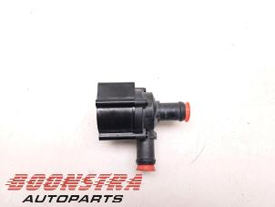 Usagé Pompe à eau Fiat Ducato (250) 2.2 D 140 Multijet 3 Prix € 49,95 Règlement à la marge proposé par Boonstra Autoparts