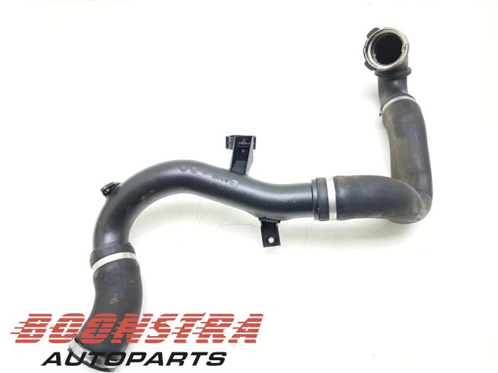 Gebrauchte Intercooler Schlauch Opel Insignia 1.4 Turbo 16V Ecotec Preis € 99,95 Margenregelung angeboten von Boonstra Autoparts