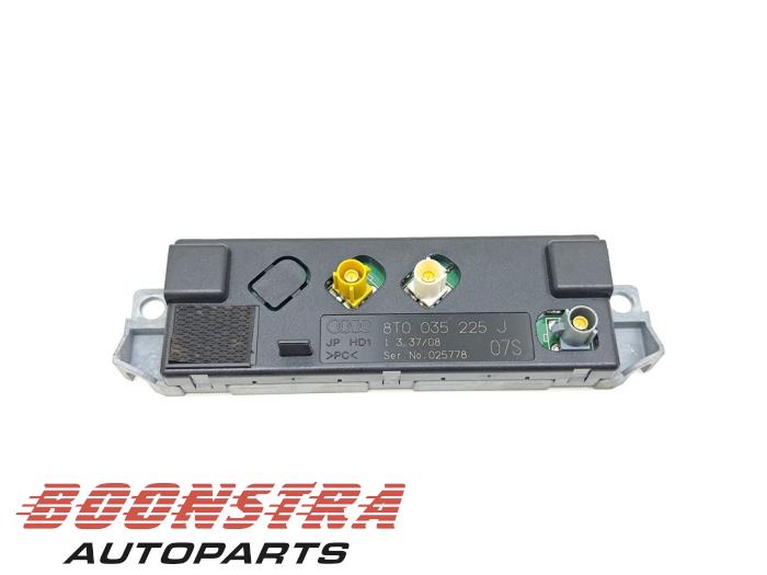 Begagnade Antennförstärkare Audi A5 (8T3) 2.0 FSI 16V Pris € 24,95 Marginaltabell erbjuds av Boonstra Autoparts