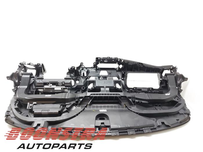 Instrumentbräda från en Ford Transit Custom 2.2 TDCi 16V 2014