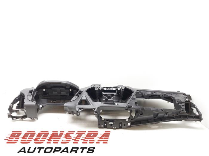 Instrumentbräda från en Ford Transit Custom 2.2 TDCi 16V 2014