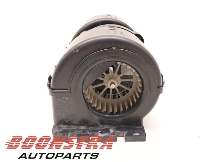 Heizung Belüftungsmotor MAN TGS - BZ69488 MAHLE