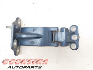 Used Rear door hinge, right Ford Transit Custom 2.0 TDCi 16V Eco Blue 170 Price € 54,39 Inclusive VAT offered by Boonstra Autoparts