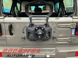 Usagé Hayon arrière Jeep Wrangler (JL) 2.0 T 16V Prix € 1.999,95 Règlement à la marge proposé par Boonstra Autoparts