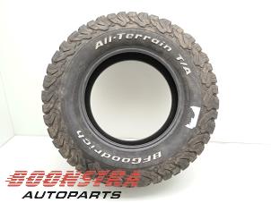 Used Winter tyre Dodge 1500 Crew Cab (DS/DJ/D2) 5.7 Hemi V8 4x4 Price € 90,69 Inclusive VAT offered by Boonstra Autoparts