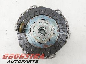 Used Clutch kit (complete) Peugeot 208 II (UB/UH/UP) 1.2 Vti 12V PureTech 100 Price € 78,95 Margin scheme offered by Boonstra Autoparts