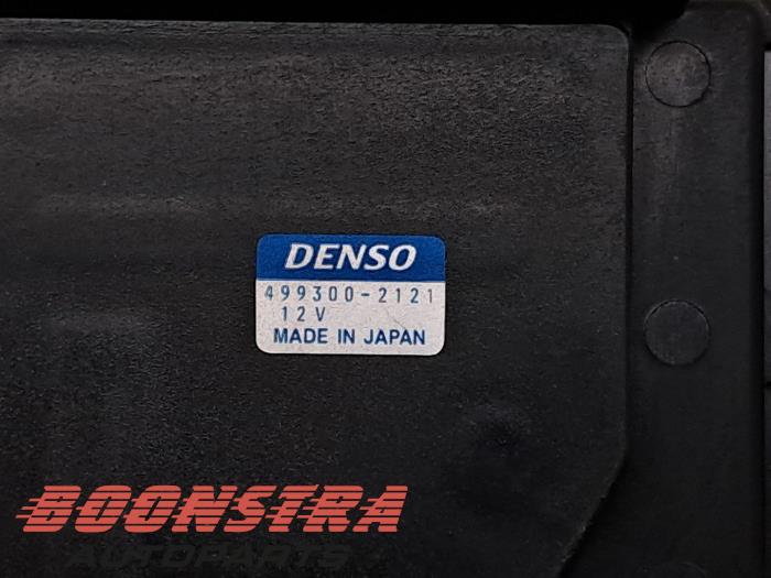 Heater resistor from a Dodge Ram 1500 Crew Cab (DS/DJ/D2) 5.7 V8 Hemi 2500 4x4 2013