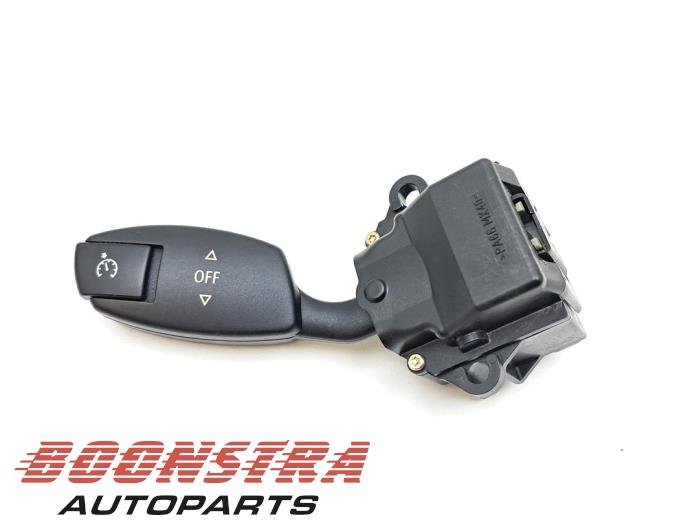 Używane Obsluga tempomatu BMW 5 serie Touring (E61) 525d 24V Cena € 24,95 Procedura marży oferowane przez Boonstra Autoparts